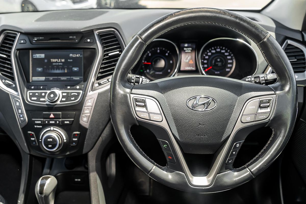 2013 Hyundai Santa Fe Highlander DM