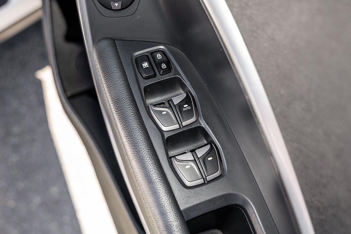 2013 Hyundai Santa Fe Highlander DM