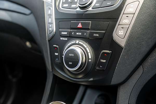 2013 Hyundai Santa Fe Highlander DM