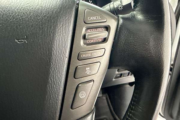 2022 Nissan Patrol Ti Y62