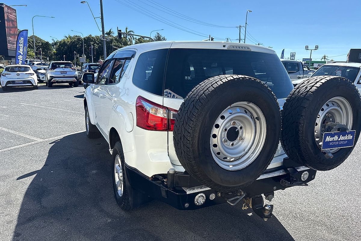 2019 Isuzu MU-X LS-M