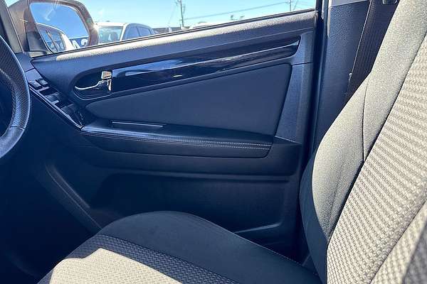 2019 Isuzu MU-X LS-M