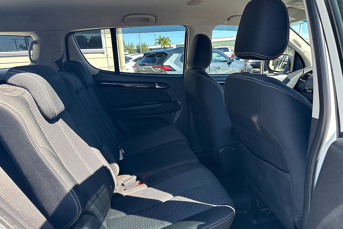 2019 Isuzu MU-X LS-M