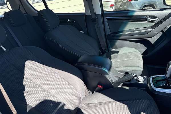 2019 Isuzu MU-X LS-M