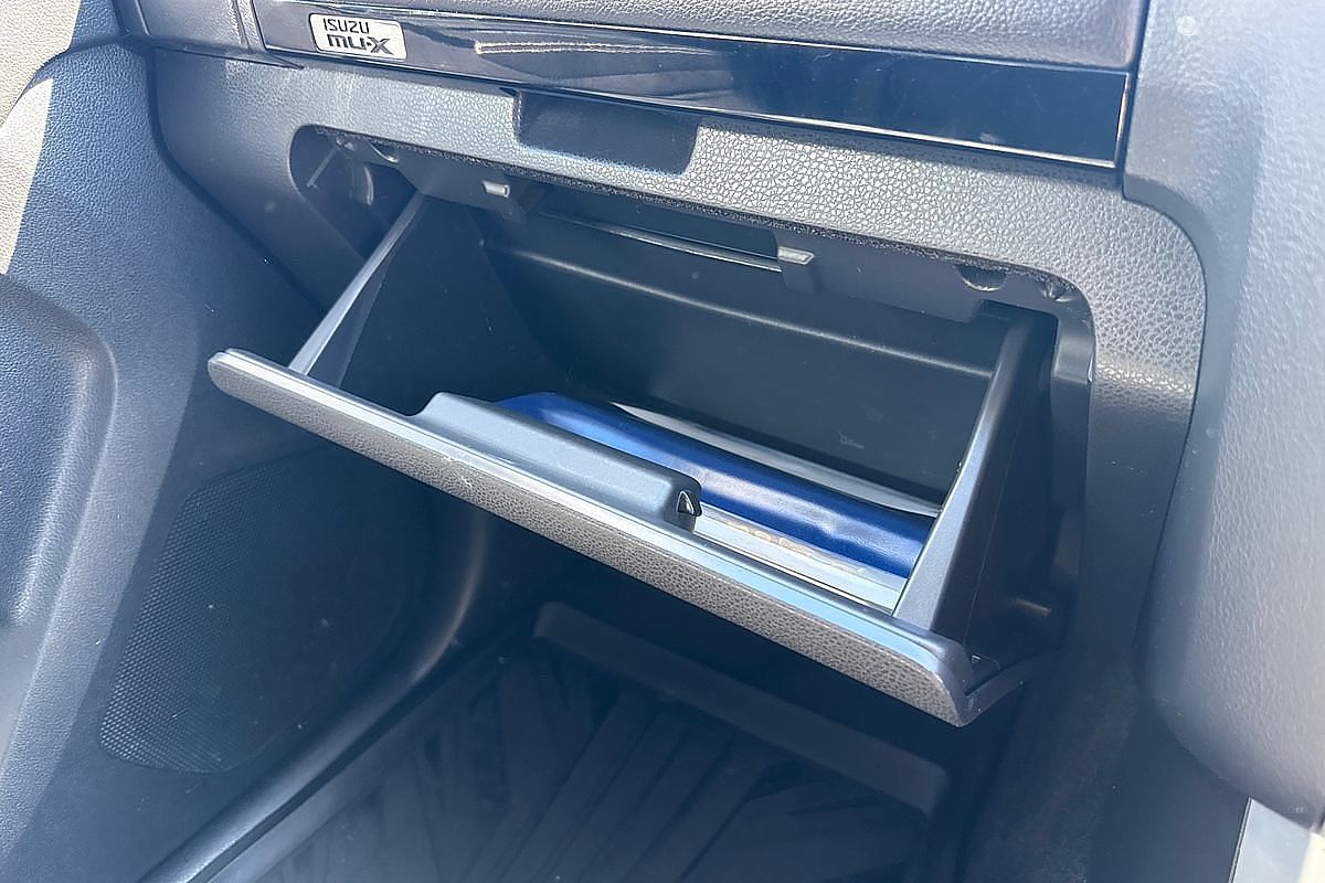 2019 Isuzu MU-X LS-M