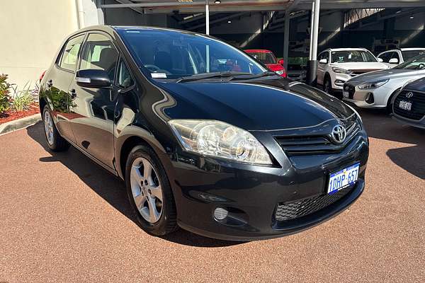 2010 Toyota Corolla Conquest ZRE152R