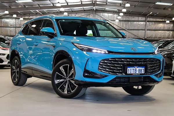 2025 MG HS Essence AS33