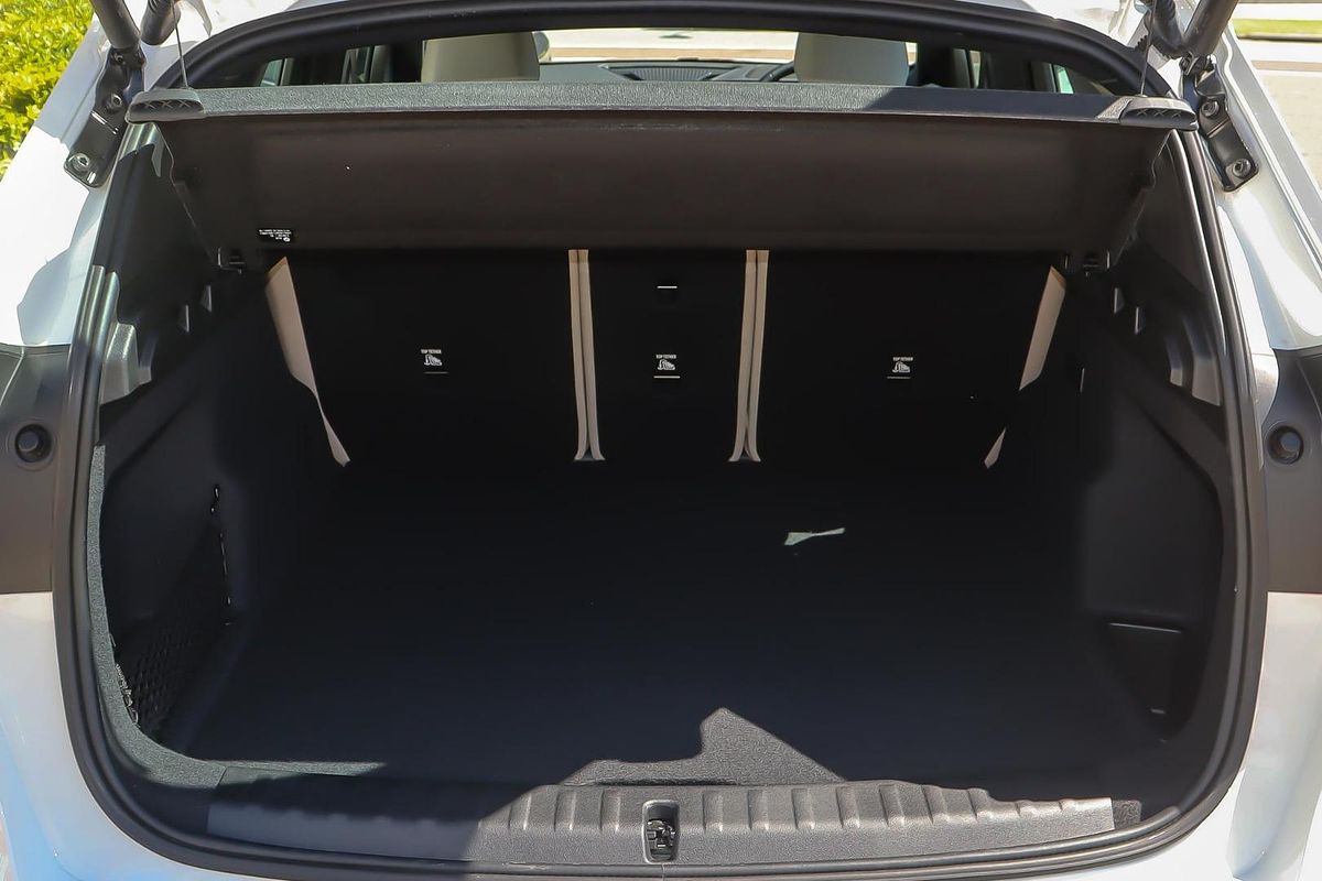 2024 BMW iX1 eDrive20 xLine U11