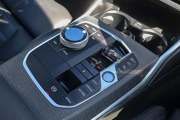 2024 BMW 3 Series 330i M Sport G20 LCI