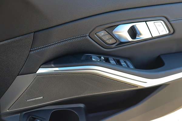 2024 BMW 3 Series 330i M Sport G20 LCI