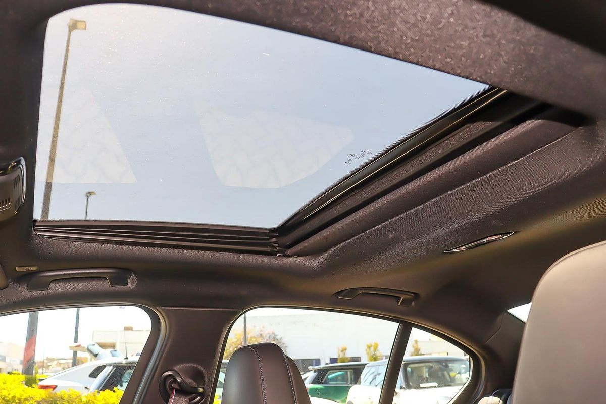 2024 BMW 3 Series 330i M Sport G20 LCI