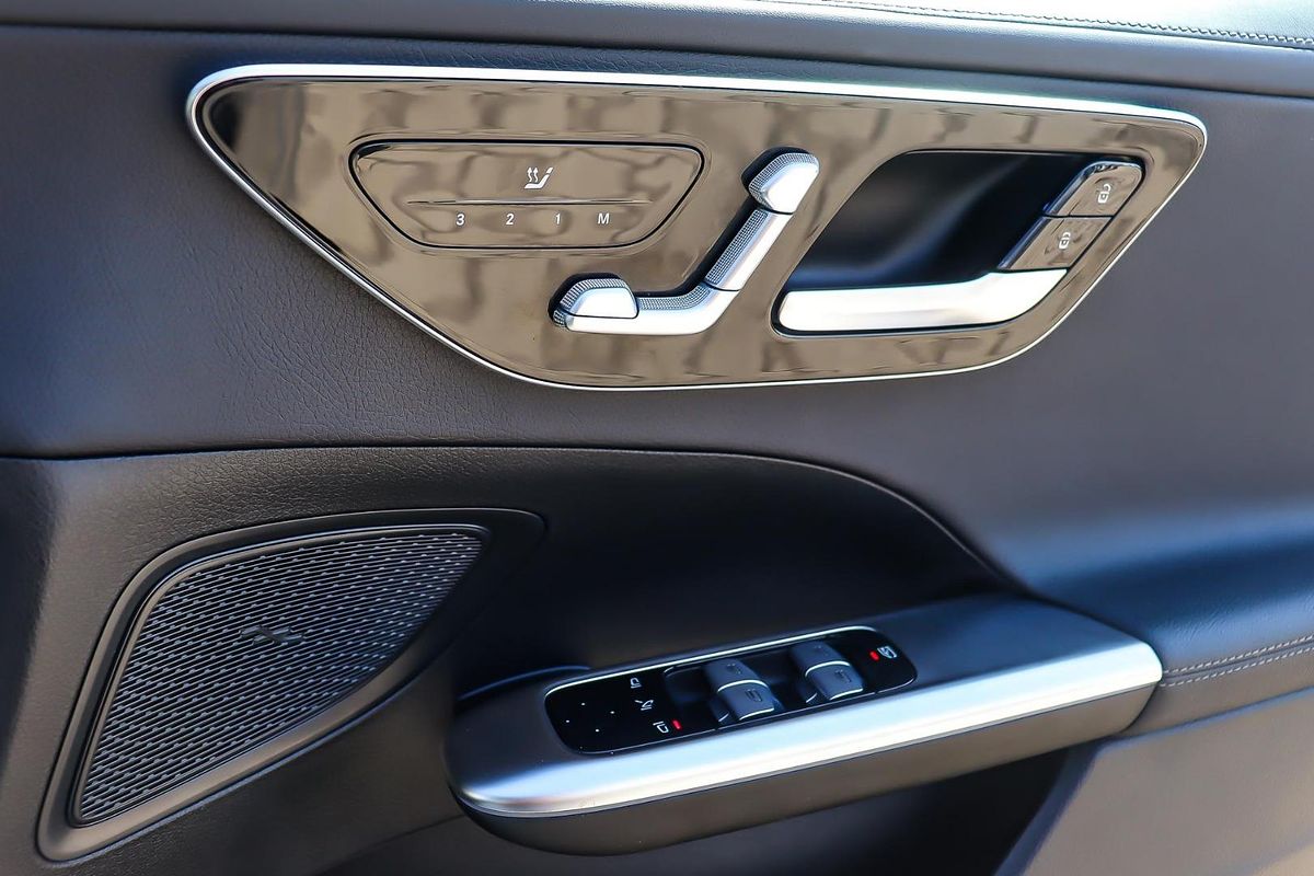 2022 Mercedes-Benz C-Class C300 W206