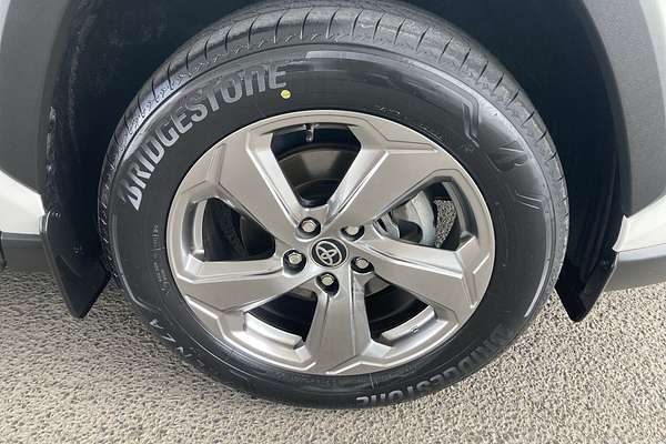 2021 Toyota RAV4 GXL MXAA52R