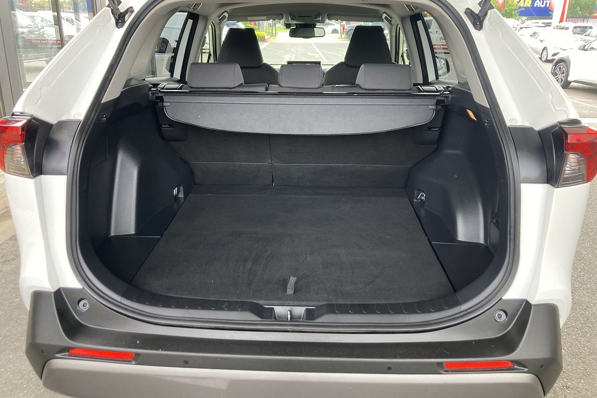 2021 Toyota RAV4 GXL MXAA52R