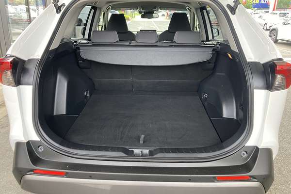 2021 Toyota RAV4 GXL MXAA52R