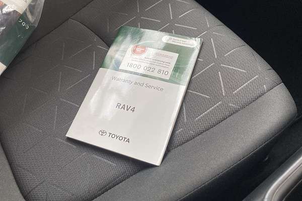 2021 Toyota RAV4 GXL MXAA52R