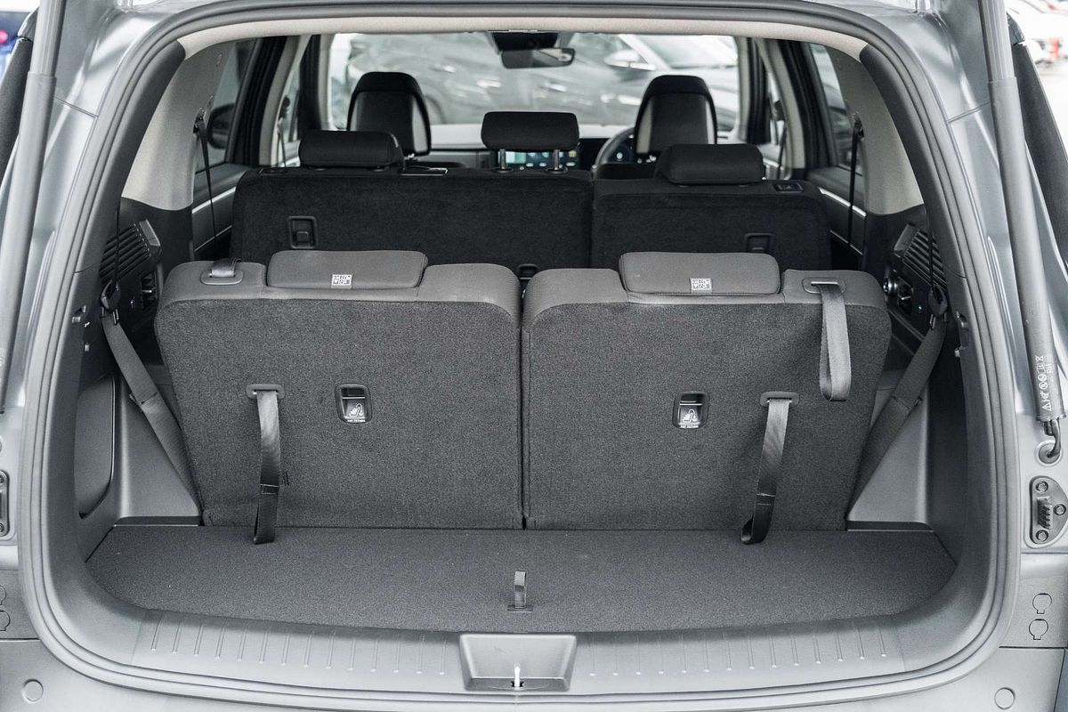 2025 Hyundai Santa Fe Hybrid MX5.V1