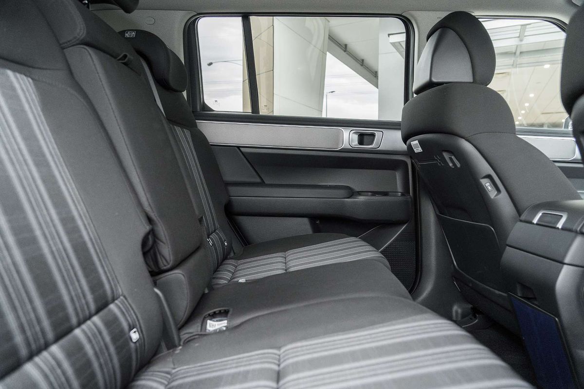 2025 Hyundai Santa Fe Hybrid MX5.V1