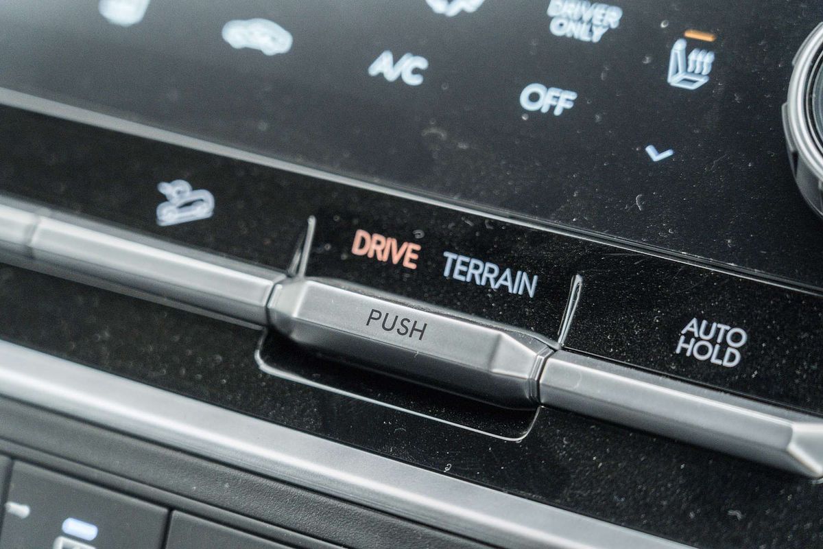 2025 Hyundai Santa Fe Hybrid MX5.V1