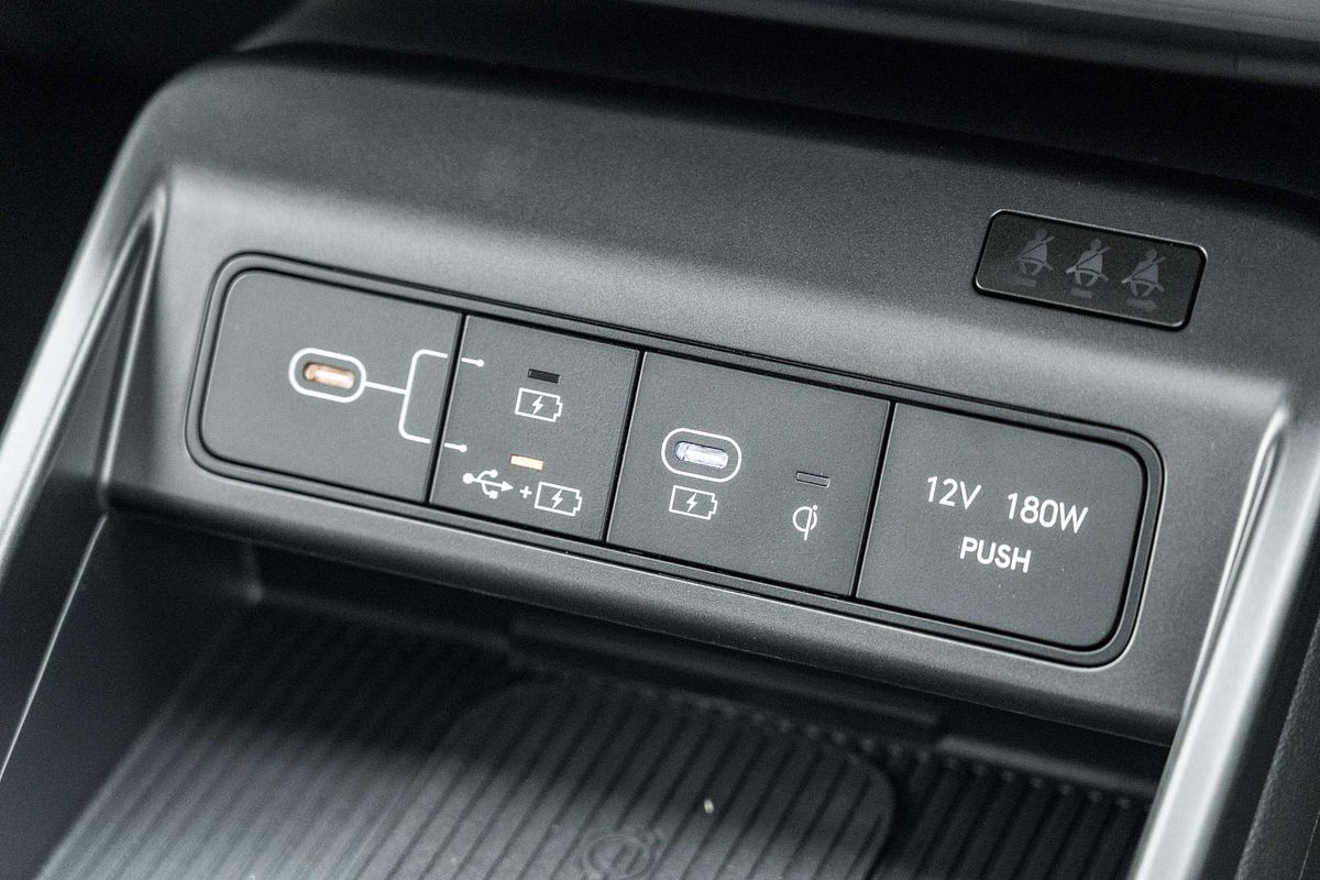 2025 Hyundai Kona Elite N Line SX2.V3