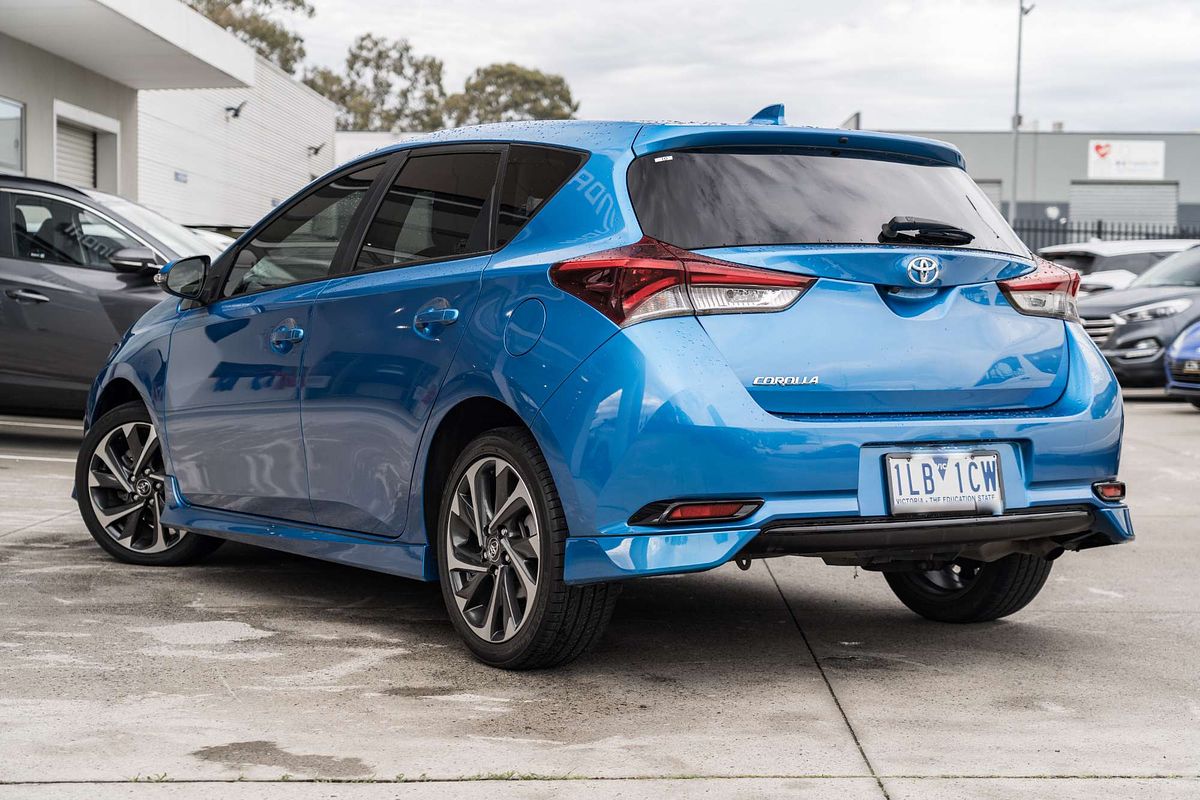 2016 Toyota Corolla SX ZRE182R