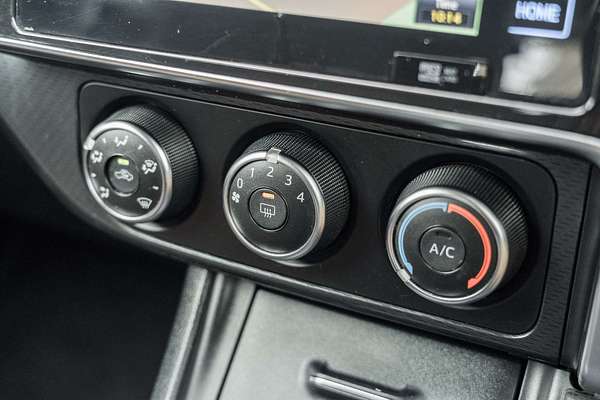 2016 Toyota Corolla SX ZRE182R