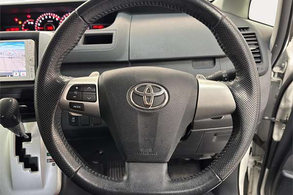 2013 Toyota Noah SI Welcab