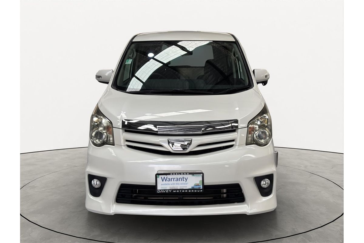 2013 Toyota Noah SI Welcab