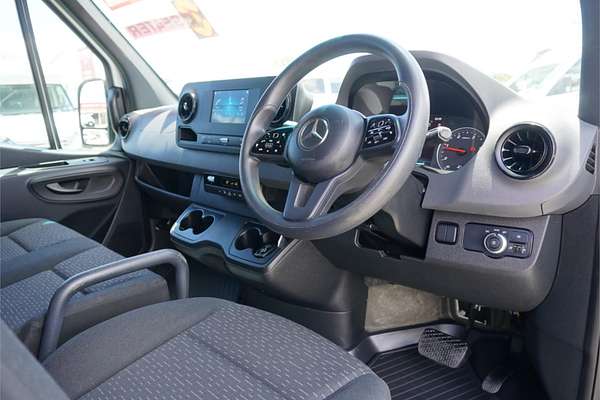 2022 Mercedes-Benz Sprinter 314CDI VS30
