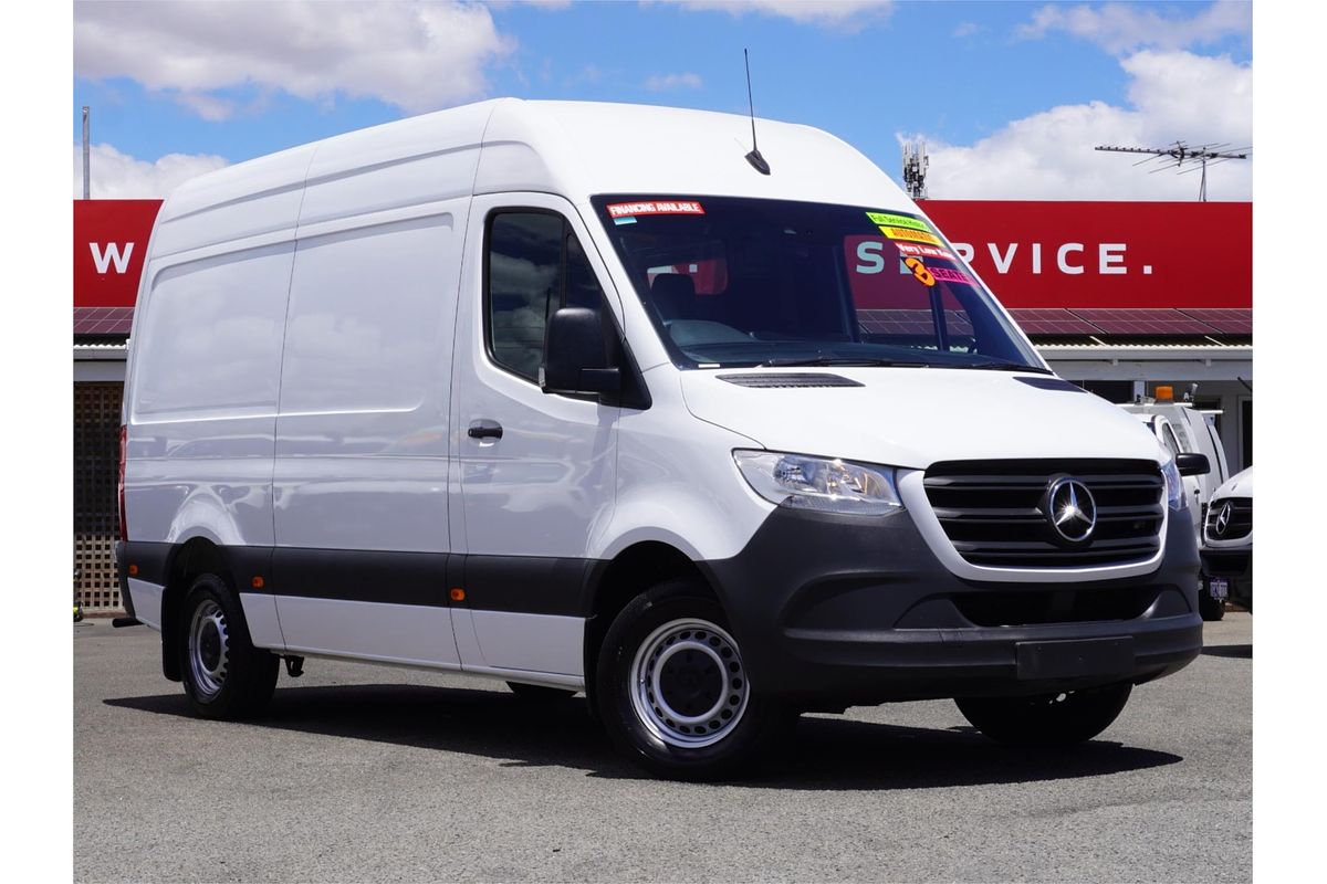 2022 Mercedes-Benz Sprinter 314CDI VS30