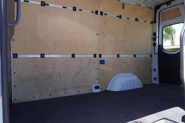 2022 Mercedes-Benz Sprinter 314CDI VS30