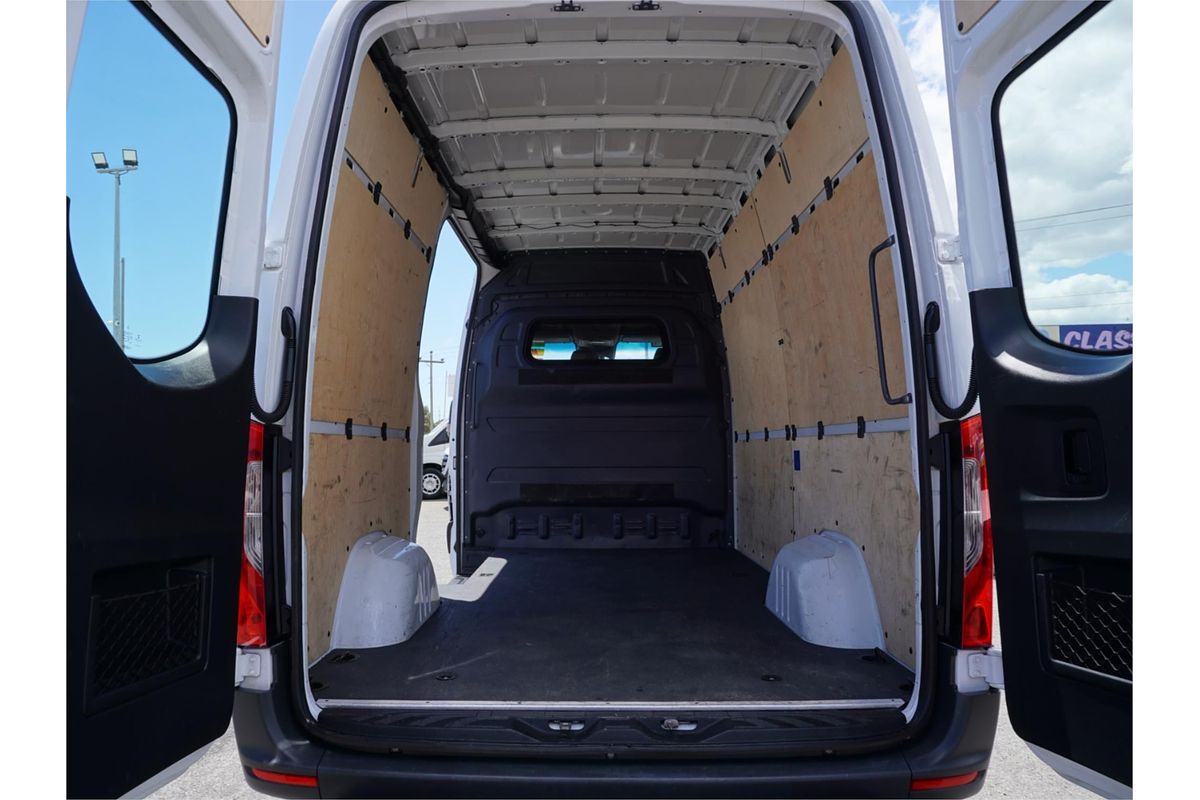 2022 Mercedes-Benz Sprinter 314CDI VS30