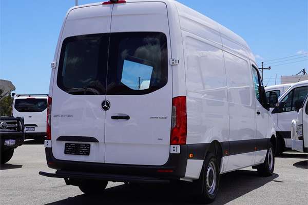2022 Mercedes-Benz Sprinter 314CDI VS30