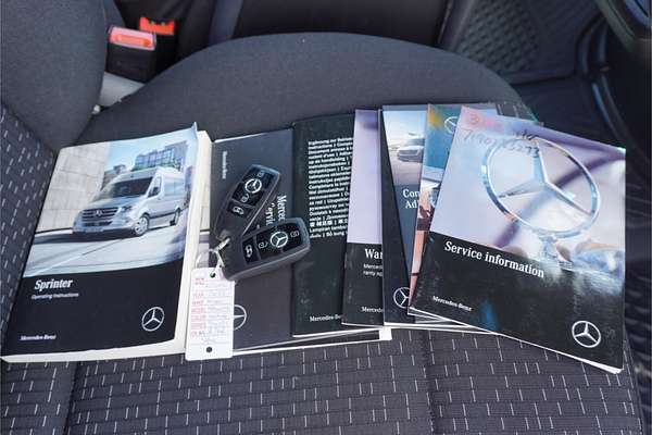 2022 Mercedes-Benz Sprinter 314CDI VS30