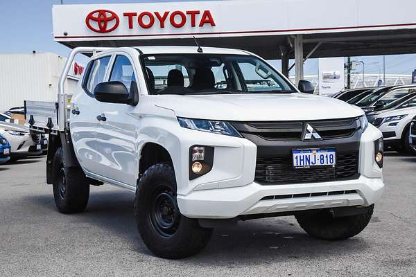 2022 Mitsubishi Triton GLX MR 4X4
