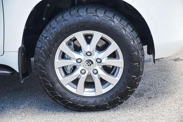 2020 Toyota Landcruiser Sahara VDJ200R