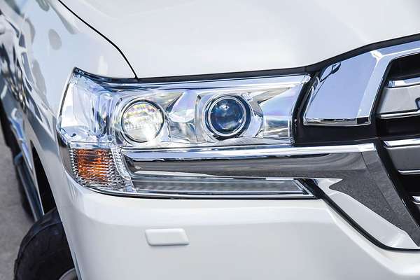 2020 Toyota Landcruiser Sahara VDJ200R