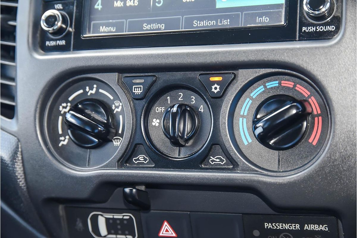 2022 Mitsubishi Triton GLX MR 4X4