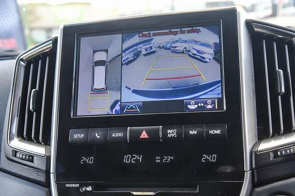 2020 Toyota Landcruiser Sahara VDJ200R