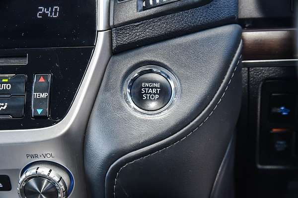 2020 Toyota Landcruiser Sahara VDJ200R