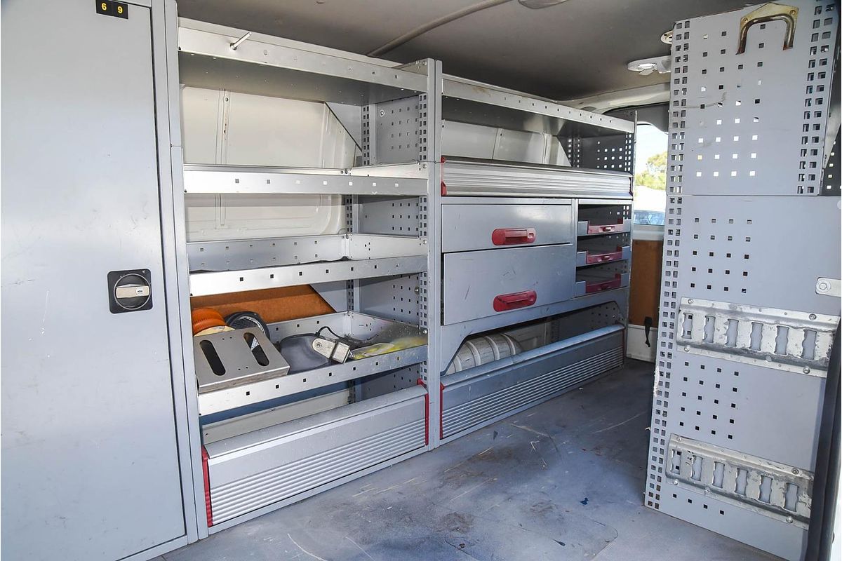 2014 Toyota Hiace KDH201R LWB