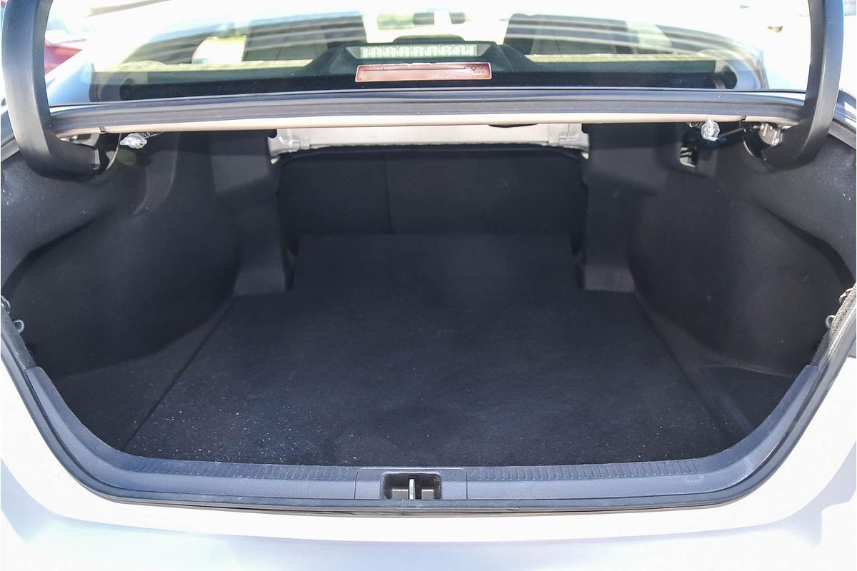 2020 Toyota Camry Ascent Sport AXVH71R