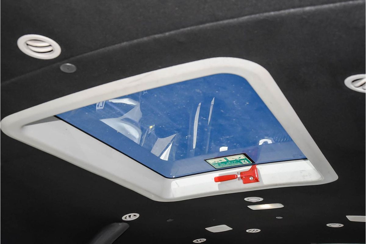 2021 Toyota Hiace Commuter GDH322R ELWB High Roof