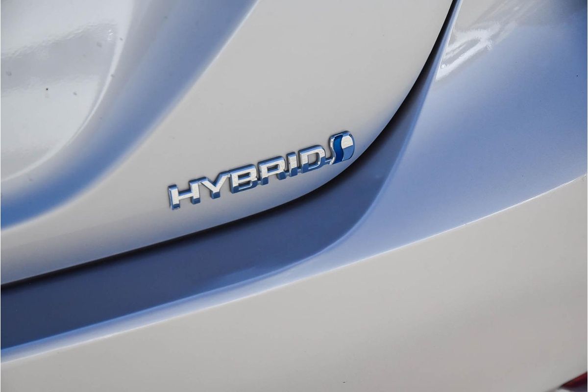 2020 Toyota Camry Ascent Sport AXVH71R