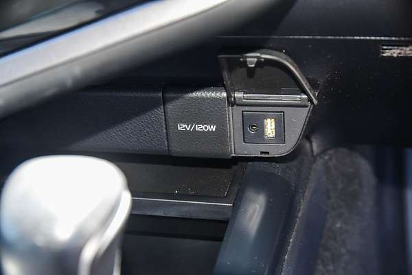 2020 Toyota Camry Ascent Sport AXVH71R