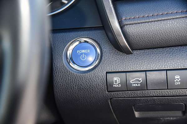 2020 Toyota Camry Ascent Sport AXVH71R