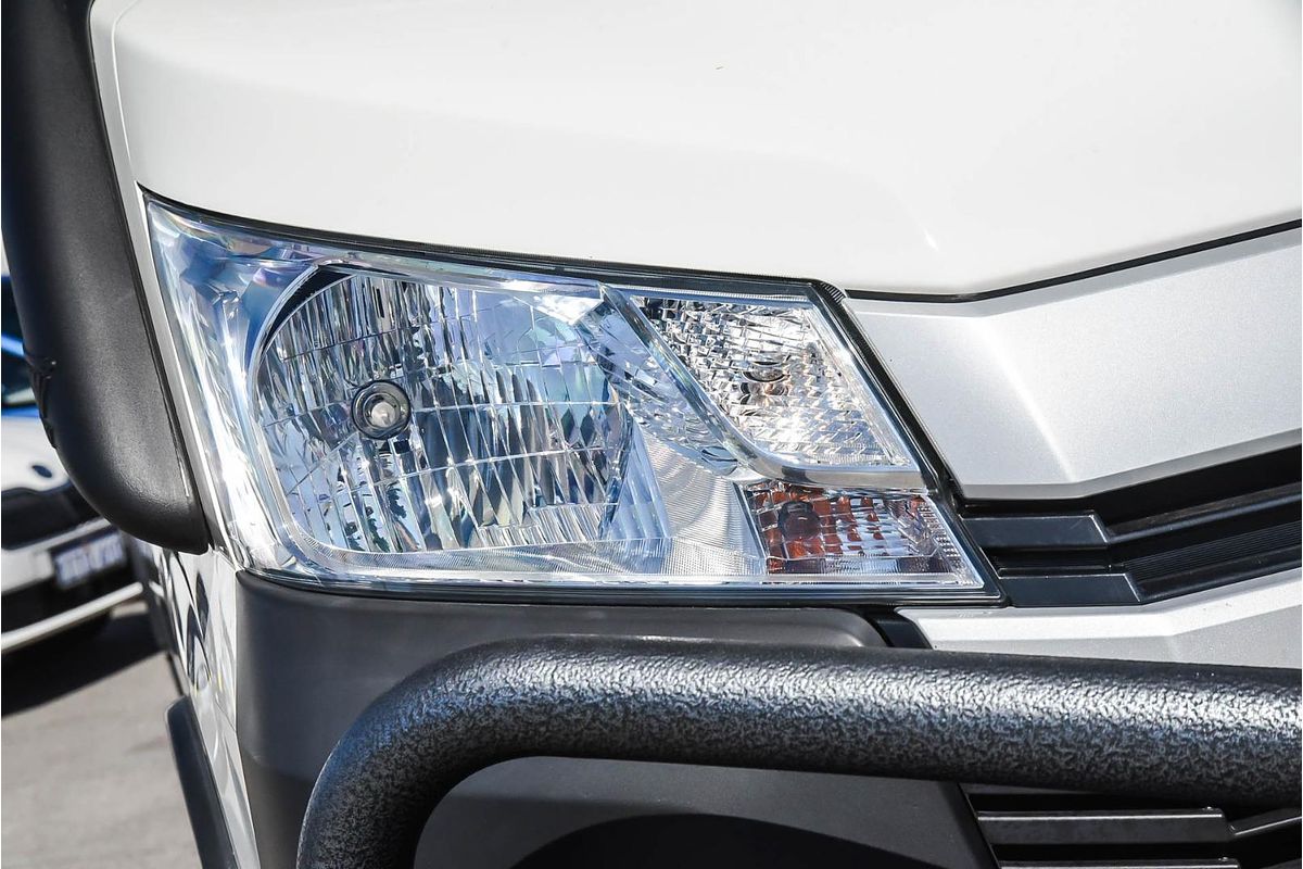 2021 Toyota Hiace Commuter GDH322R ELWB High Roof