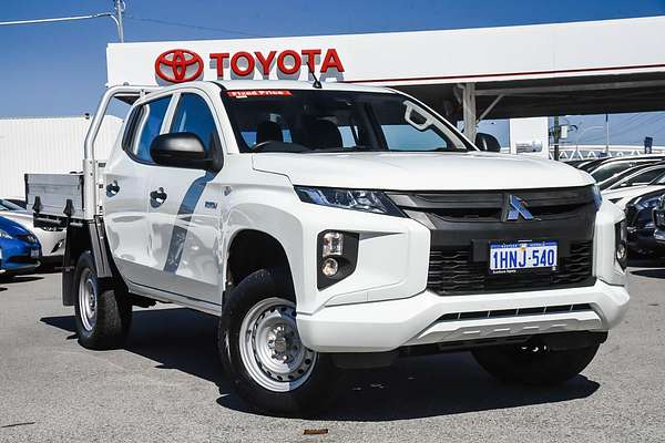 2022 Mitsubishi Triton GLX MR 4X4