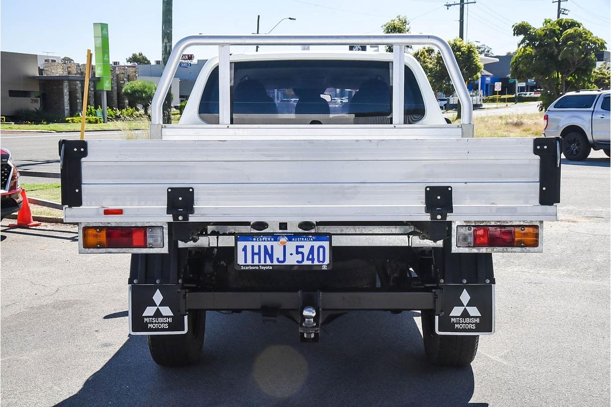2022 Mitsubishi Triton GLX MR 4X4