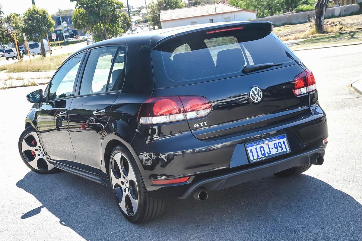2010 Volkswagen Golf GTI VI